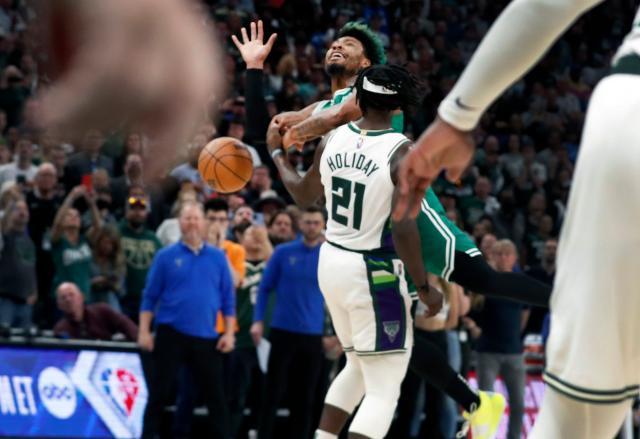 PG电子试玩模拟器-雄鹿GM控诉G3吹罚:罚球差一倍 霍勒迪30投0罚球