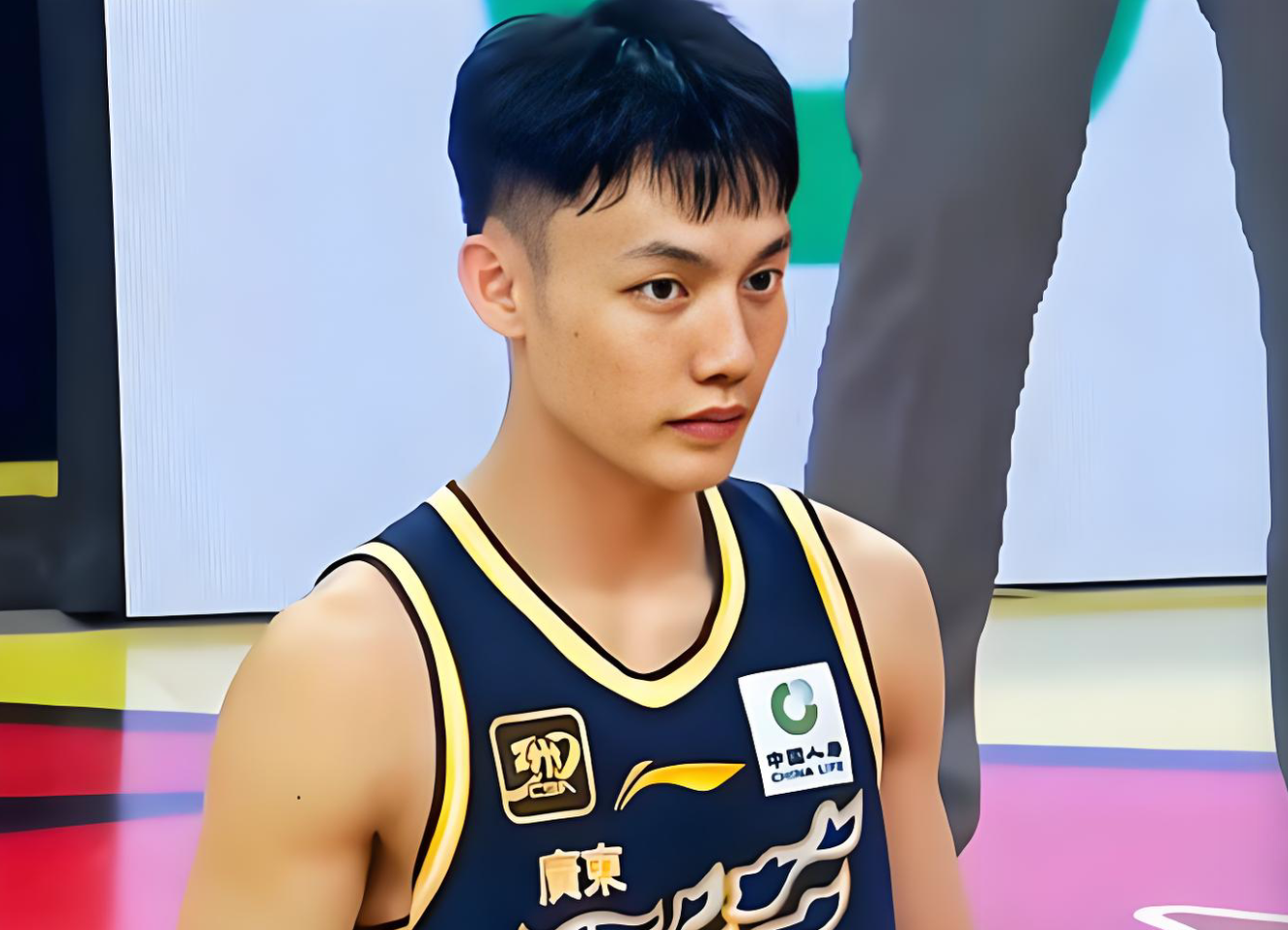 PG电子试玩模拟器-5投0中,在场上输23分!揪出表现最差之人,坑惨了广东队