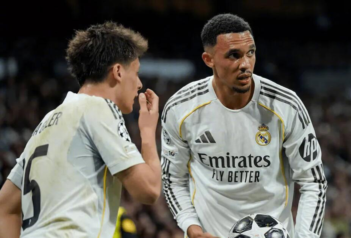 PG电子试玩模拟器-基恩怒批阿诺德欧冠防守失误:孩子般错误不配伟大后卫|皇马|英格兰|拜仁|亚历山大-阿诺德|拜仁慕尼黑_新浪体育_新浪新闻